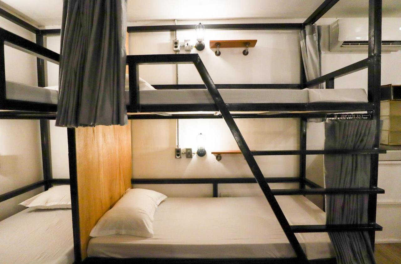Ocean Breeze Hostel By Daily Sweet Moalboal Ngoại thất bức ảnh