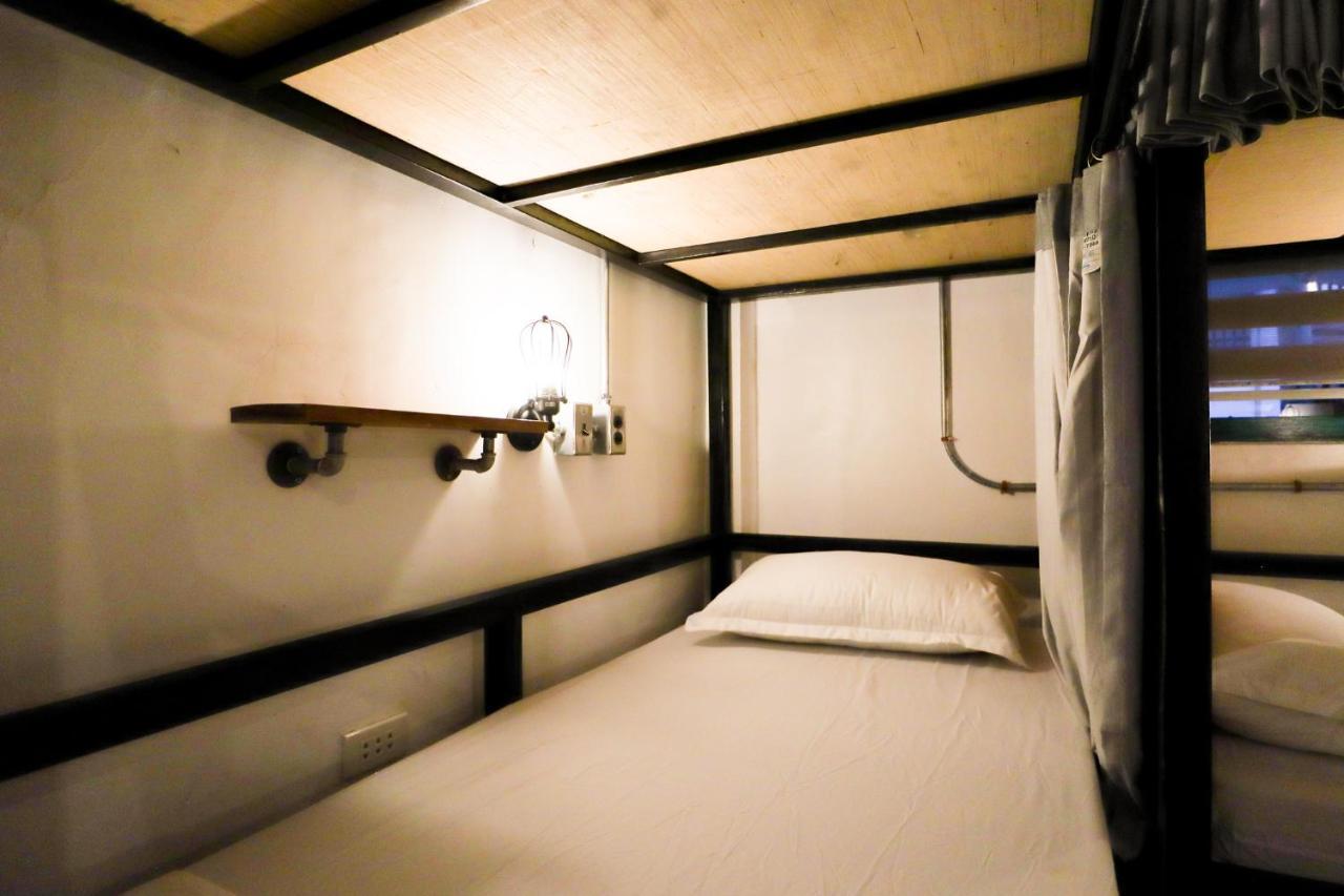 Ocean Breeze Hostel By Daily Sweet Moalboal Ngoại thất bức ảnh