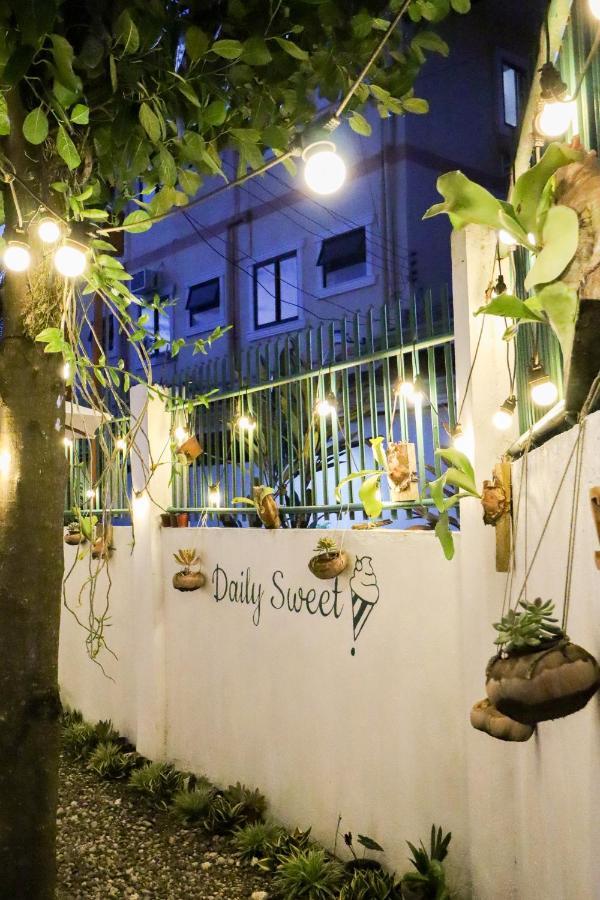 Ocean Breeze Hostel By Daily Sweet Moalboal Ngoại thất bức ảnh