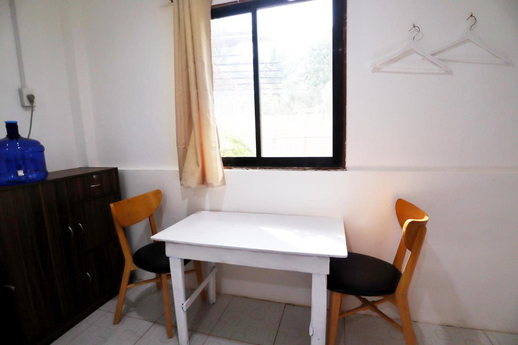 Ocean Breeze Hostel By Daily Sweet Moalboal Ngoại thất bức ảnh